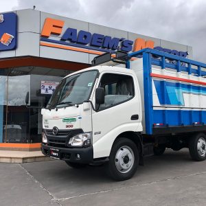 camion-hino-city-diesel-2022-cajon-blanco