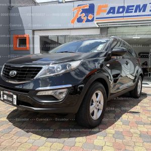 suv-todo-terreno-gasolina-kia-sportage-sl-2.0-negro-2020-tm-manual-6-velocidades-full-ac-aire-acondicionado-halogenos-pantalla-tipo-tesla-mandos-de-audio-al-volante-asistente-de-arranque-en-pendiente-control-estabilidad-camara-de-retro-aros-kia-parrilla-airbags