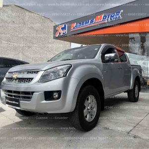 camioneta-chevrolet-luv-dmax-d-max-crdi-full-ls-4x4-2017-3.0-doble-cabina-cd-diesel-tm-manual-plateado-full-equipo-mandos-de-audio-al-volante-pantalla-camara-de-retro-faros-led-4-vidrios-y-retrovisores-electricos-halogenos-airbags-aire-acondicionado-retrovisores-cromados-abatibles-con-direccionales