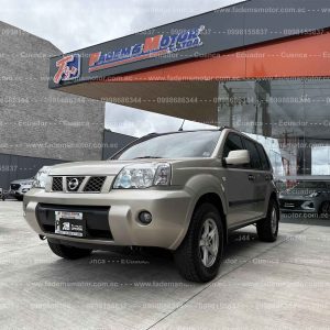 suv-todo-terreno-gasolina-4x4-nissan-xtrail-x-trail-tm-manual-aire-acondicionado-airbags-tapiceria-impecable-unico-dueno-halogenos-pantalla-camara-de-retro-parrilla-faros-led-alarma-bloqueo-central-4-vidrios-y-retrovisores-electricos-full-2.5-japones-2005-crema