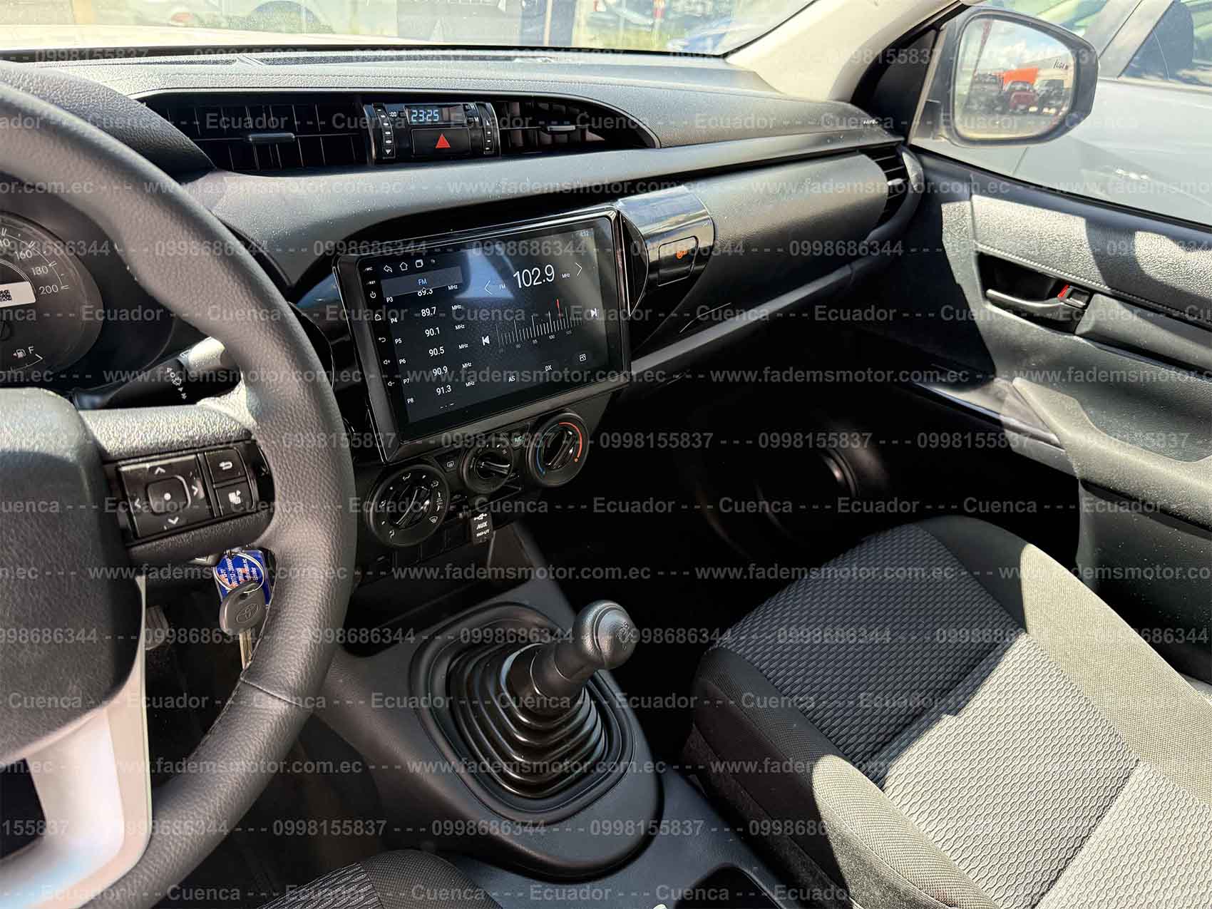 Toyota Hilux 2.7 4x2 TM - Imagen 9