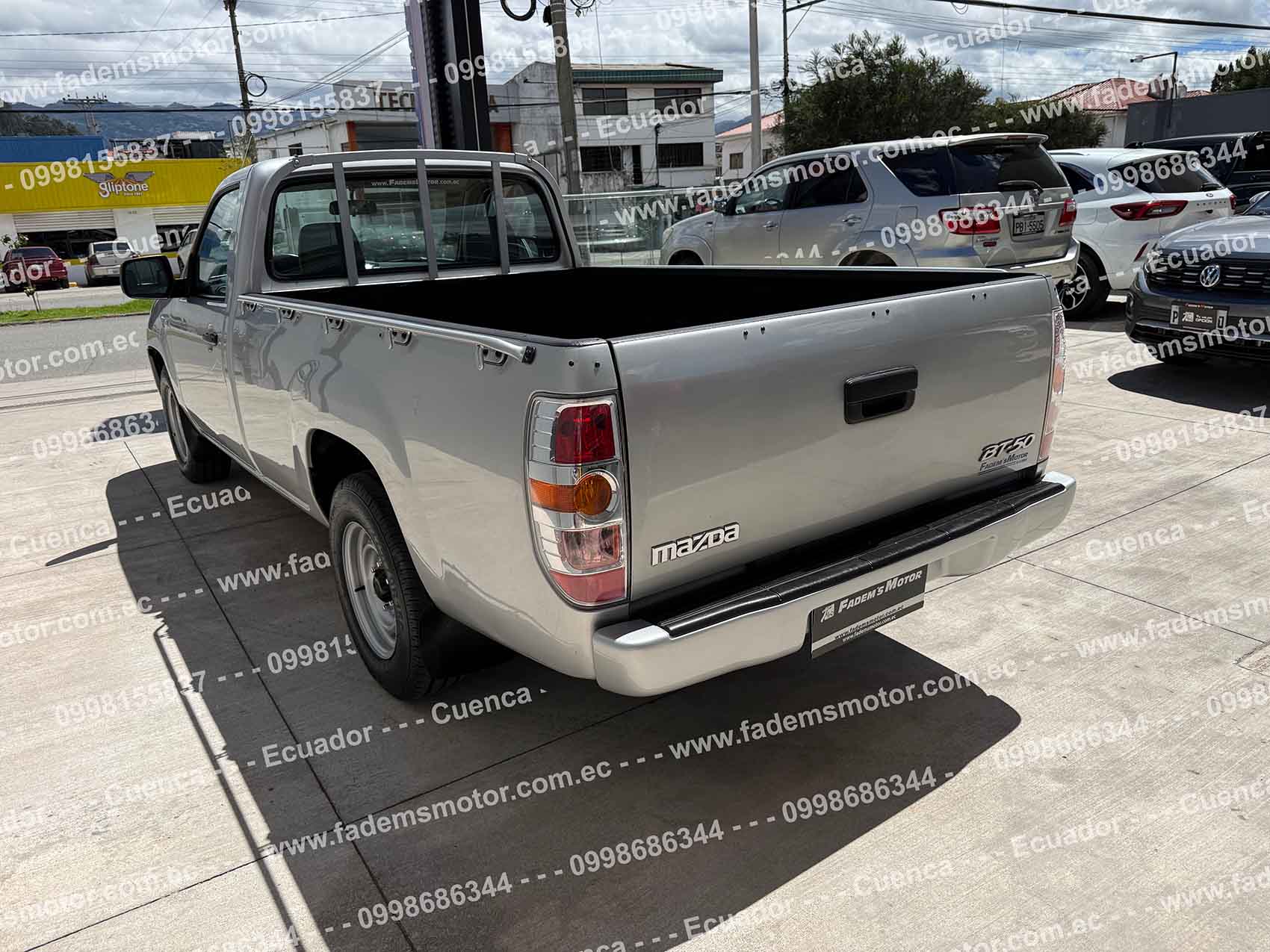 Mazda BT-50 CS 4x2 Gas 2.2 FL - Imagen 6