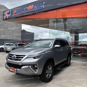Alternative view of Toyota New Fortuner 4.0 4x4 TA