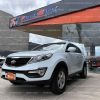 suv-todo-terreno-gasolina-kia-sportage-sl-tm-transmision-manual-2.0-6-velocidades-halogenos-neblineros-aros-deportivos-kia-faros-led-luces-diurnas-pantalla-camara-de-retro-mandos-de-audio-al-volante-audio-bluetooth-aire-acondicionado-usb-aux-4-vidrios-y-retrovisores-electricos-2-llaves-kia-originales-tipo-navaja-2019-blanco-bloqueo-central-alarma